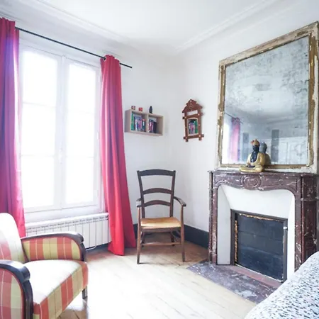 Charming Near Pere Lachaise Paris